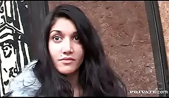 मुख-मैथुन, भारतीय, नीचे पहनने के कपड़ा